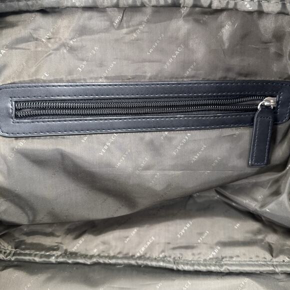 Versace Parfum Duffle Weekender Travel Gym Bag Green w/Shoulder Strap 20x10x9.5 - Picture 4 of 6